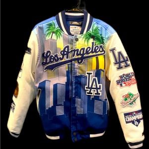 Pro Standard - Luxury Athletic Collection - Genuine Merchandise Pro Jacket